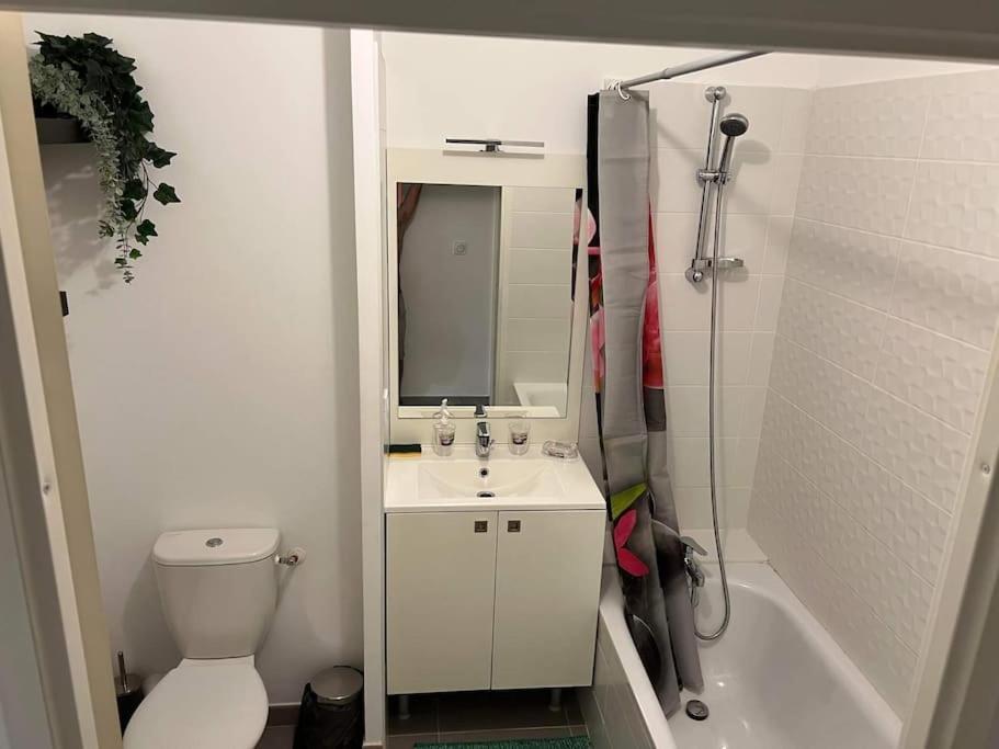 Maison 100M2 - Jaccuzzi, Jardin, 10 Min Plages サン・ジャン・ド・ヴェダ エクステリア 写真
